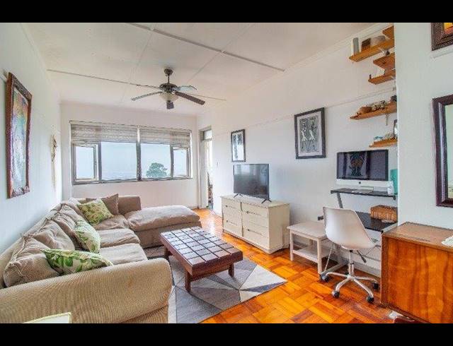2 BEDROOM FLAT FOR SALE IN BLUFF